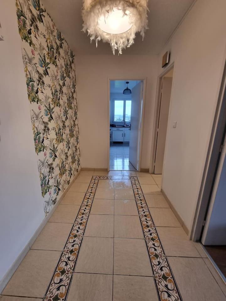 Grand Appartement 3 Chambres Disney - Paris - 82M2 Neuilly-sur-Marne Dış mekan fotoğraf