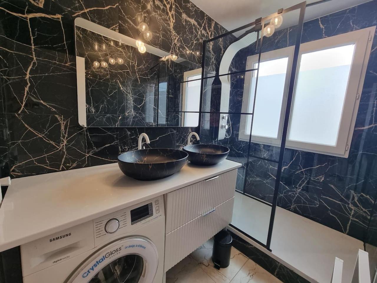 Grand Appartement 3 Chambres Disney - Paris - 82M2 Neuilly-sur-Marne Dış mekan fotoğraf