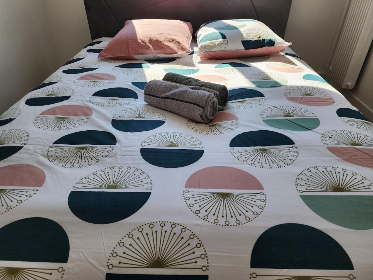 Grand Appartement 3 Chambres Disney - Paris - 82M2 Neuilly-sur-Marne Dış mekan fotoğraf