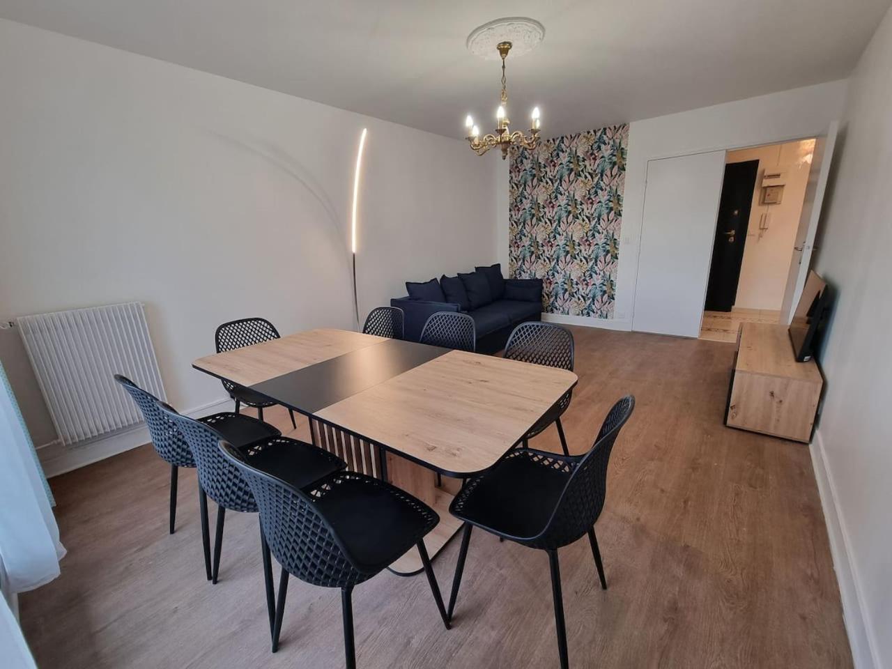 Grand Appartement 3 Chambres Disney - Paris - 82M2 Neuilly-sur-Marne Dış mekan fotoğraf